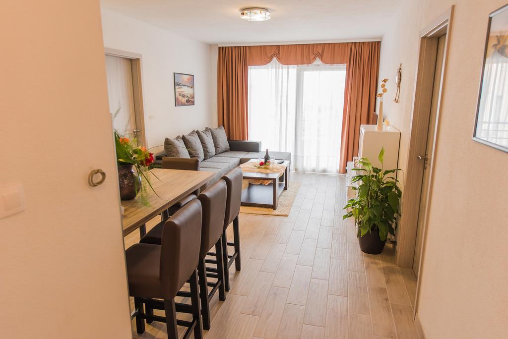 Apartment Grabovac Kaštela Chambre photo