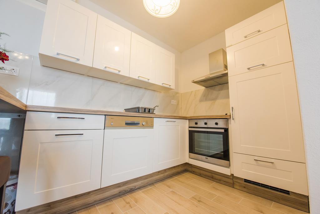 Apartment Grabovac Kaštela Chambre photo