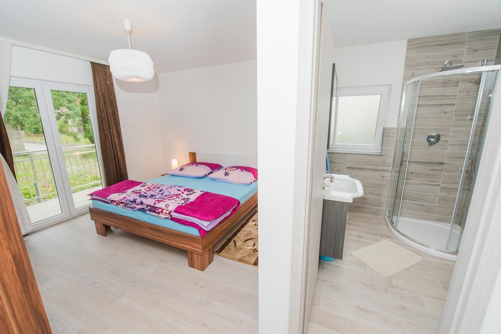 Apartment Grabovac Kaštela Chambre photo
